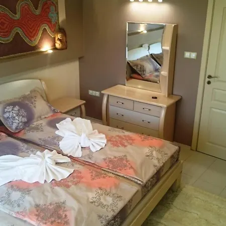 Hotel de apartamente Yassen Village