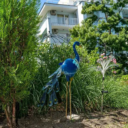 Aparthotel Yassen Village