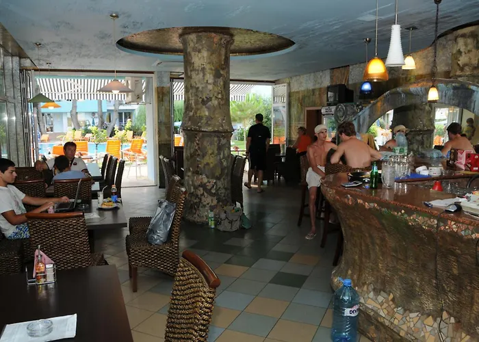 Yassen Village Aparthotel