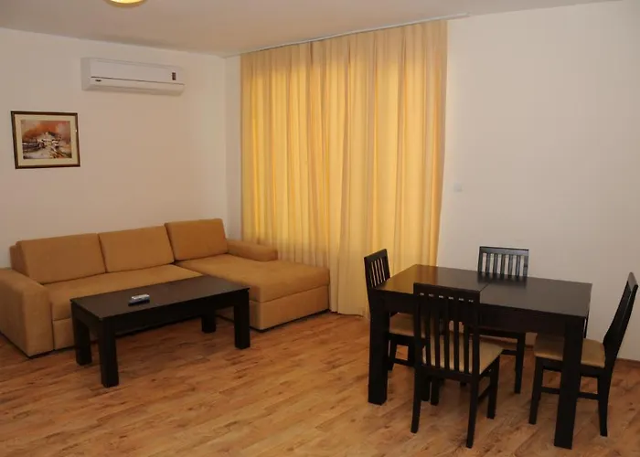 Yassen Village 3* Sunny Beach