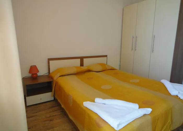 Yassen Village Aparthotel