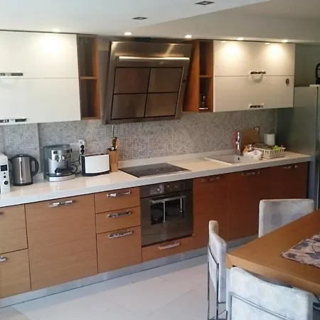 Aparthotel Yassen Holiday Village 3*