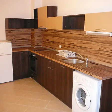 Yassen Holiday Village 3* Sunny Beach