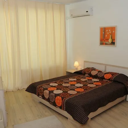 Yassen Holiday Village