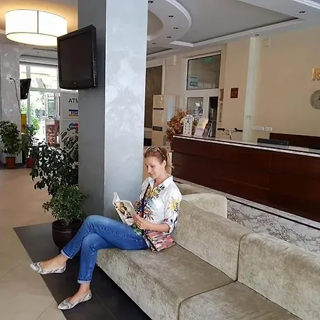 Yassen Holiday Village