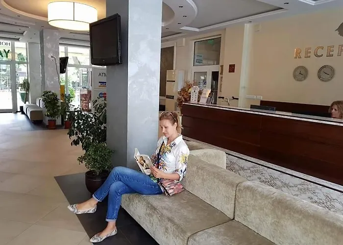 Yassen Holiday Village