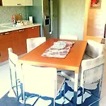 Yassen Village Aparthotel 3*