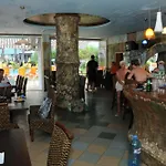 Yassen Village Aparthotel