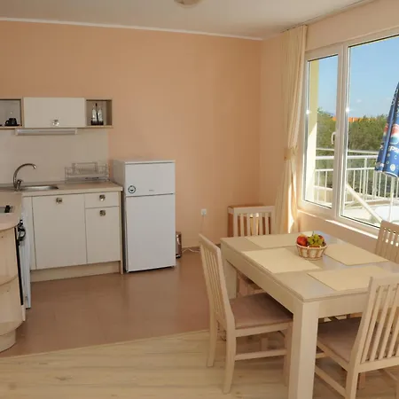 Yassen Village 3* Солнечный берег
