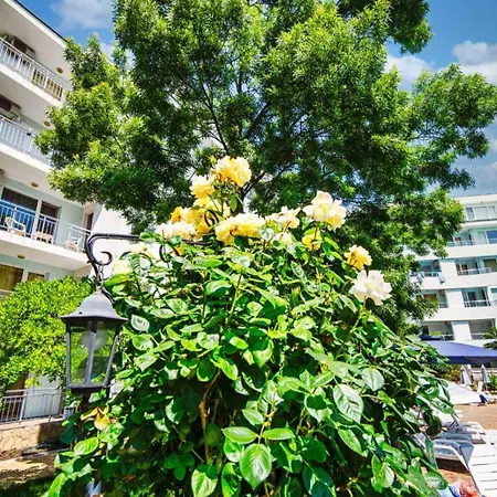 Yassen Village 3* Солнечный берег