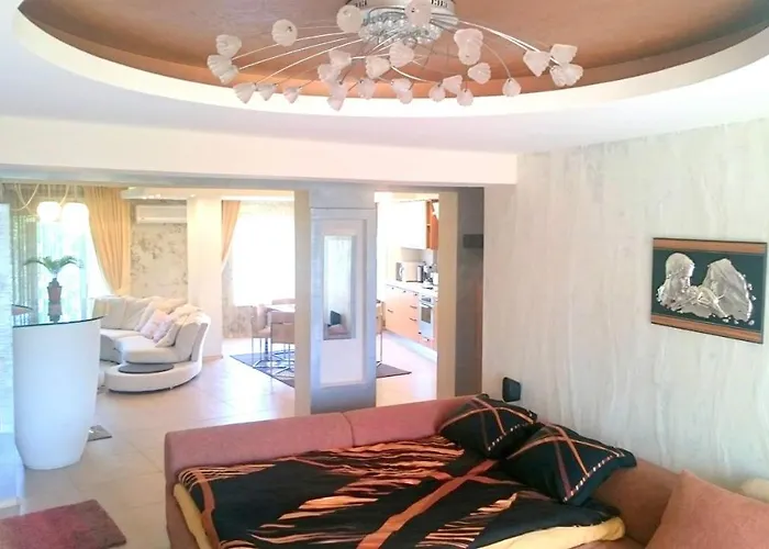 Yassen Village Lejlighedshotel