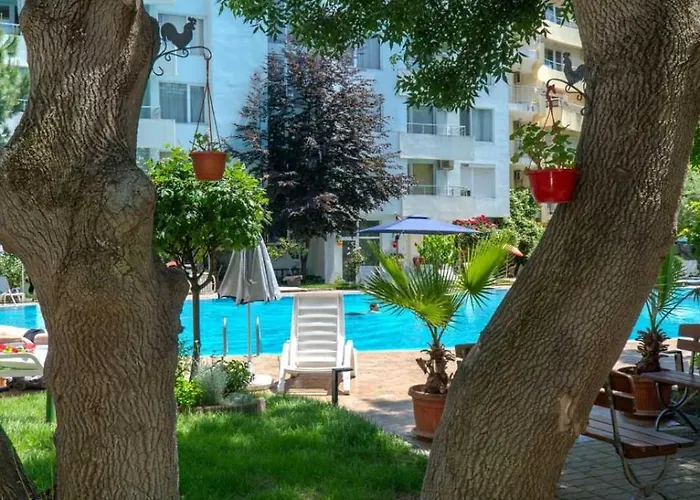 Yassen Village Lejlighedshotel
